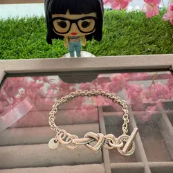 Pulsera Pandora corazón anudado 
