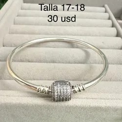 Pulsera rígida Pandora cierre barril  