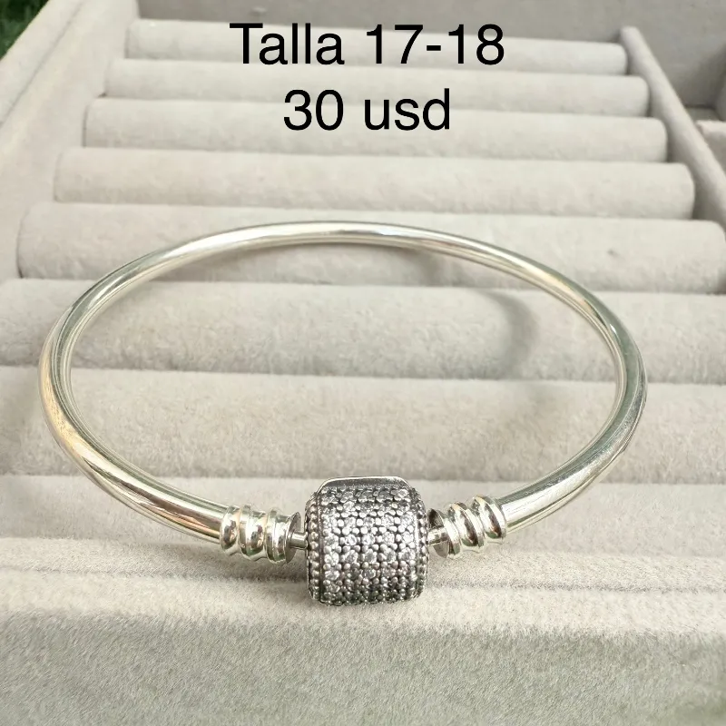 Pulsera rígida Pandora cierre barril  