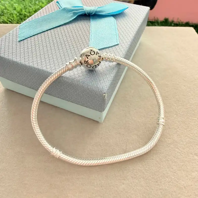 Pulso clásico cierre bola Pandora 