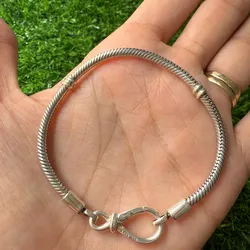 Pulso flexible cierre infinito