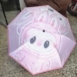 Sombrillas de cartera de Labubu