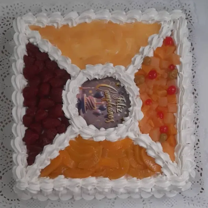 Cake Cuadrado de Nata 