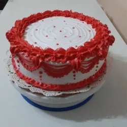 Cake de Merengue  Relleno de Crema de Chocola 