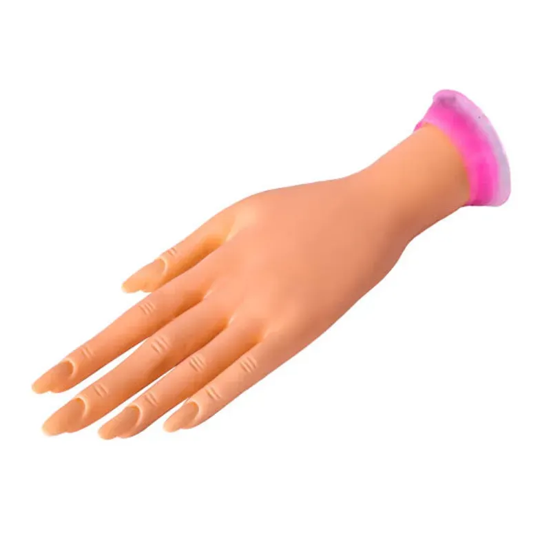 Mano de práctica con uñas