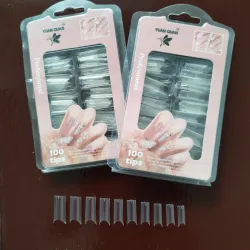 Uñas cuadradas medianas 