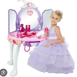 Cómoda de maquillaje