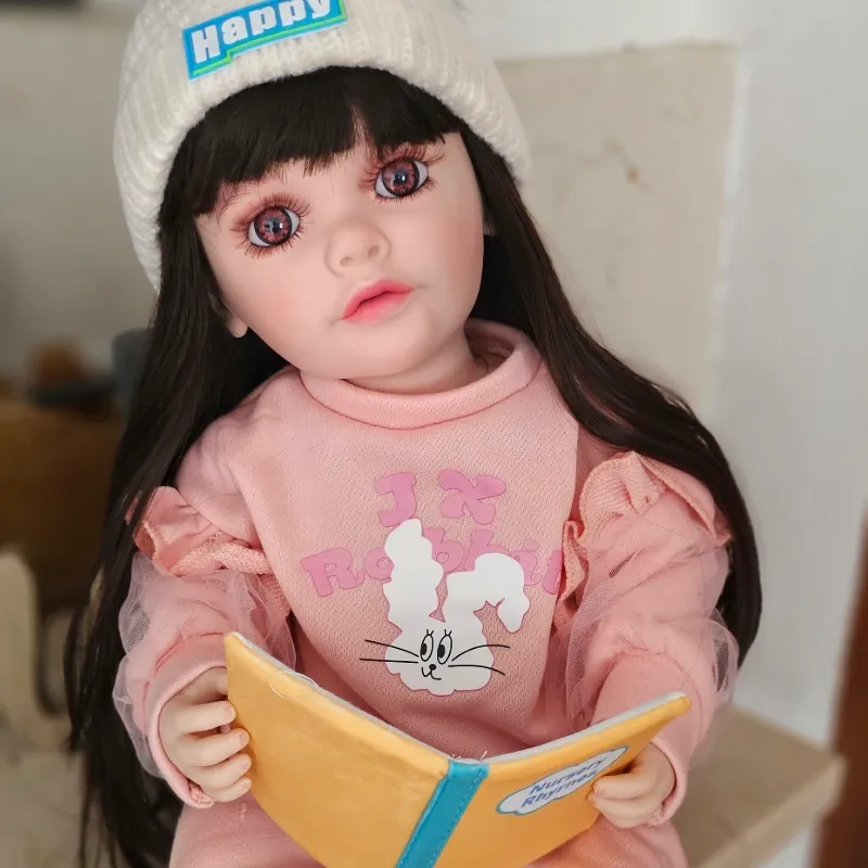 Muñeca realista con movimiento