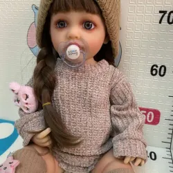 Muñeca realista con sonidos