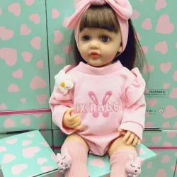 Muñeca realista con sonidos