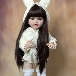Muñeca realista
