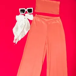 Conjunto de pantaloneta y top