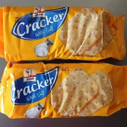 Cracker