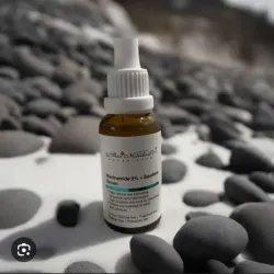 Serum de niacinamida con escualano al 5%