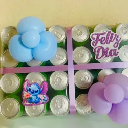 Caja de refresco decorada 