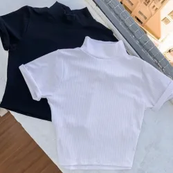 Blusa tipo pulóver.