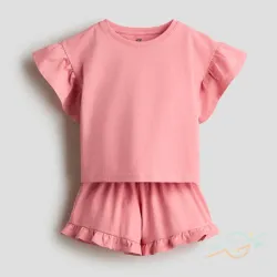 Conjunto blusa y short rosado H&M