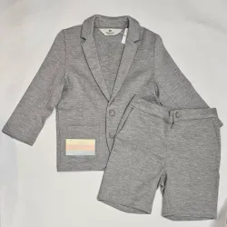 Conjunto gris chaqueta/short H&M