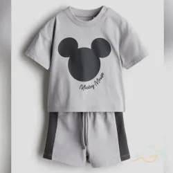 Conjunto gris Mickey H&M