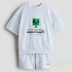 Conjunto pullover y bermuda Minecraft H&M