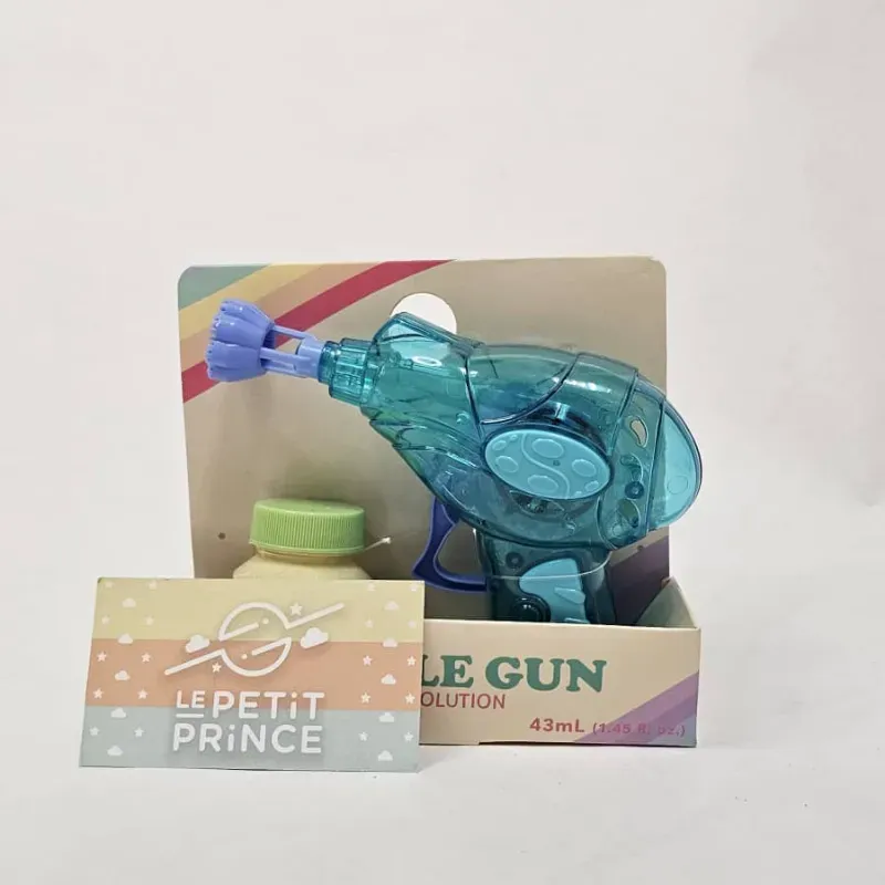 Pistola de burbuja con líquido 