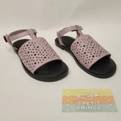 Sandalia morada ZARA 