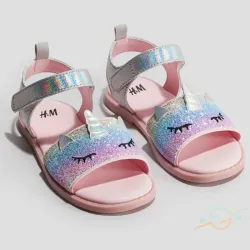 Sandalia rosa unicornio H&M