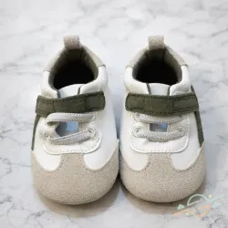 Tenis beige y verde PRIMARK 