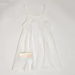 Vestido blanco peto fruncido MANGO