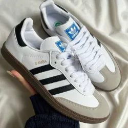 Adidas Samba