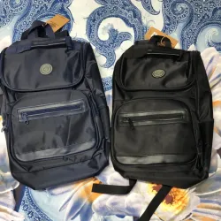 Mochilas universitarias.