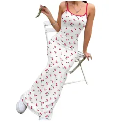 Vestido Blanco con Cerezas Pequeñas