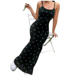 Vestido Negro con Florecitas Azules