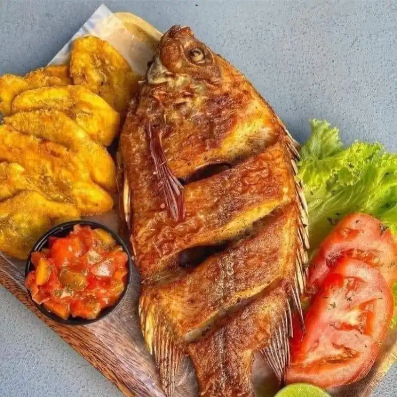 Pescado Frito del mar 