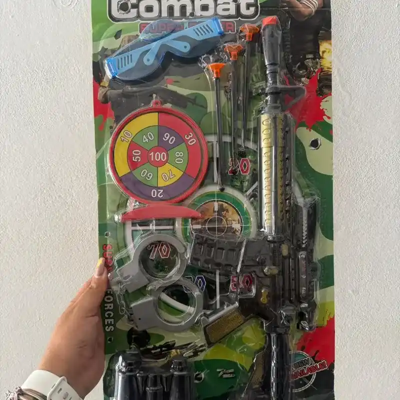 Juego de pistola y esposas 