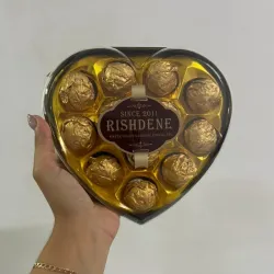 Caja de corazón con bombones