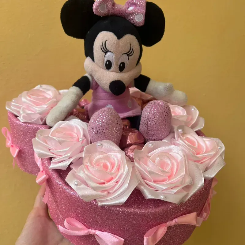 Caja de regalo con Minnie 