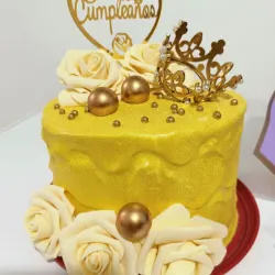 Cake amarillo 
