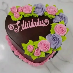 Cake de corazón capuchino 