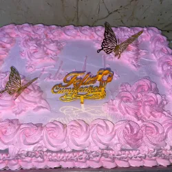 Cake capuchino rosado