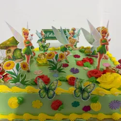 Cake con la temática de Tinker Bell