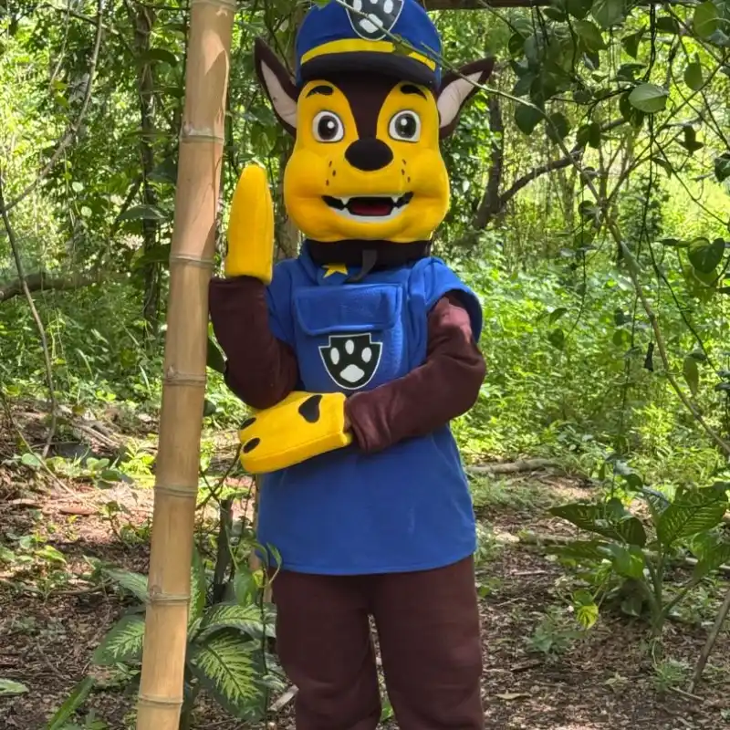 Chase ( Paw Patrol )