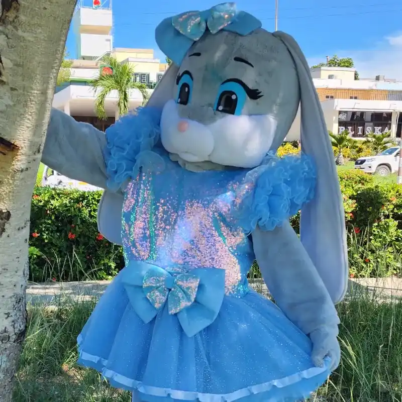 Coneja Cloe en azul 