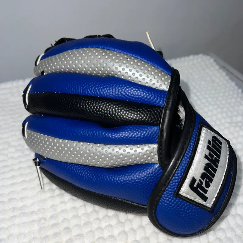 Guante de béisbol color azul 