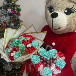 Juego de ramo buchón y corazón con bombones navideño 