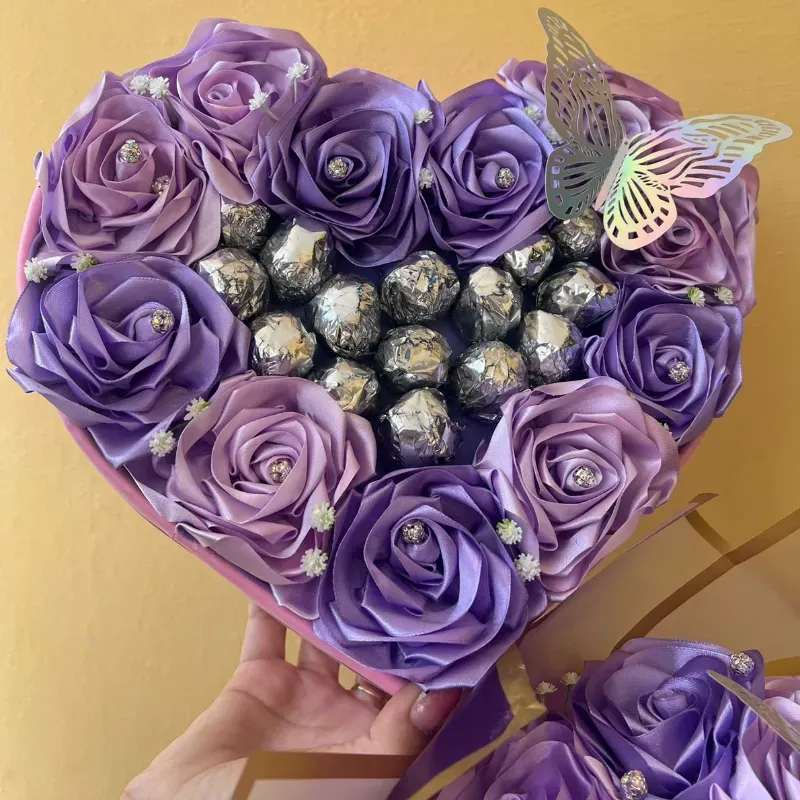 Juego de ramo buchón y 💜 morado "Te amo"