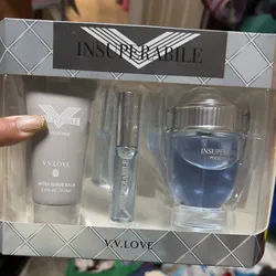 Set de perfume , colonia y crema 