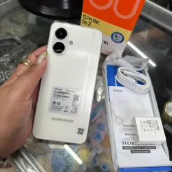 Teléfono Tecno