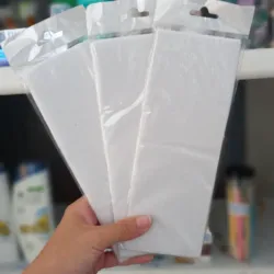 Bandas para el cabello blancas