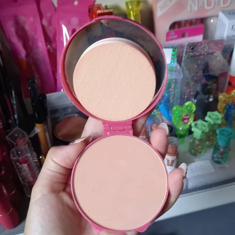 Base compacto Kiss Plus 💞 